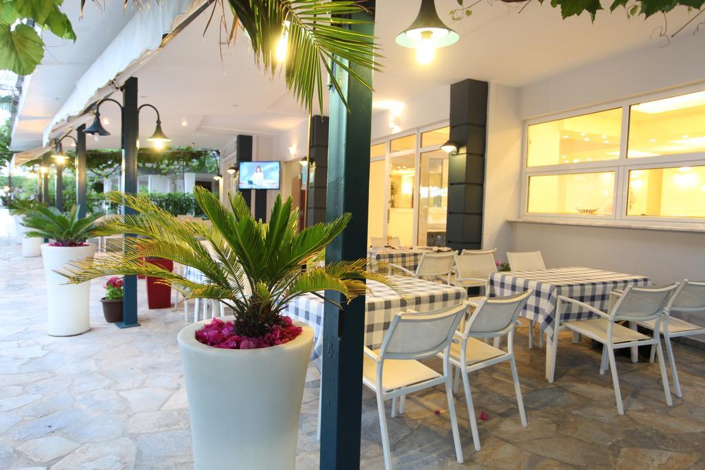 Hotel Alexandros Néoi Póroi Ngoại thất bức ảnh